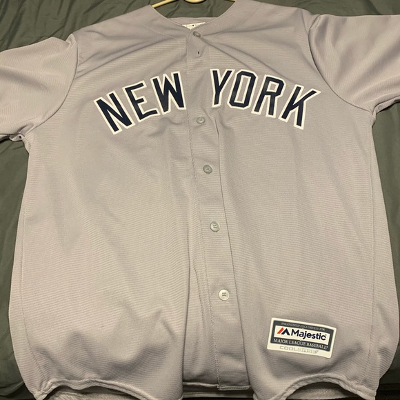Other - Yankees jersey